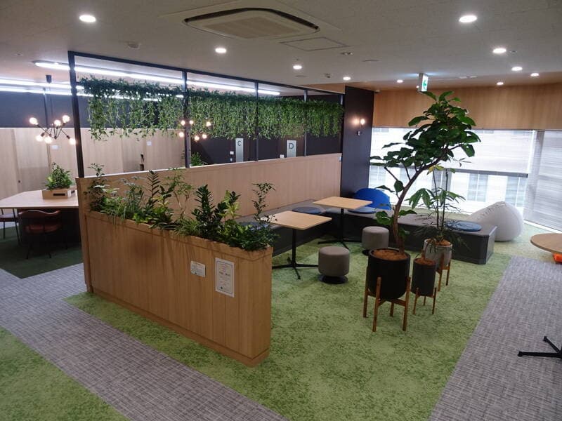 Work PLACE COCOLO 高槻 写真2