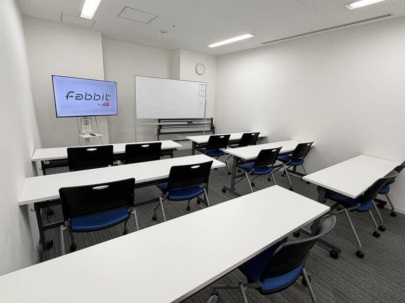fabbit 大阪本町 セミナールーム 写真2