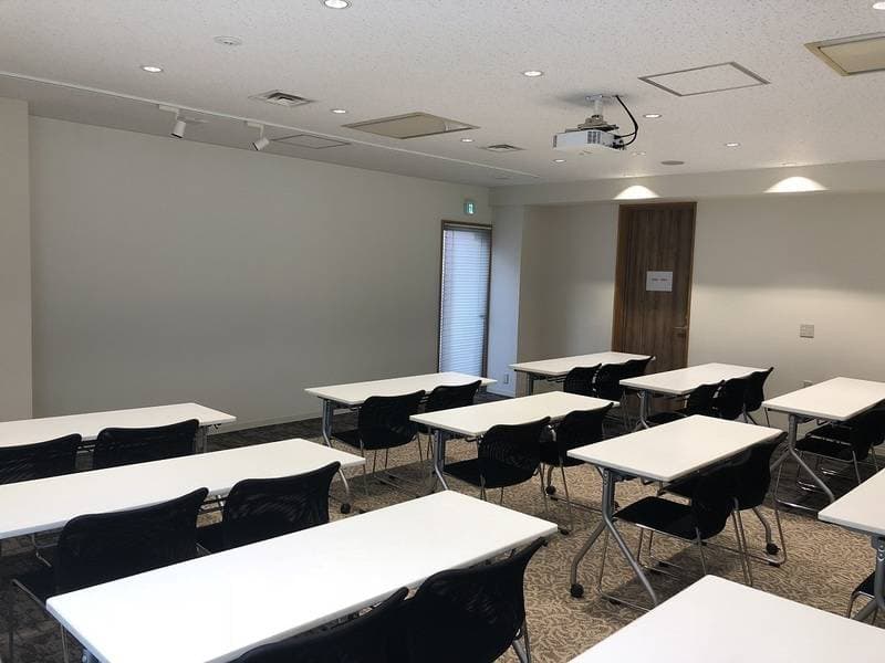四ッ谷ビジネスラウンジ（六番町オフィス）  セミナールーム 写真3