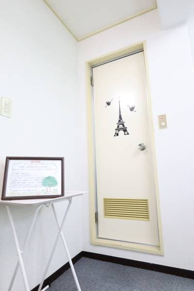 お気軽会議室 ウーブル博多7 写真3